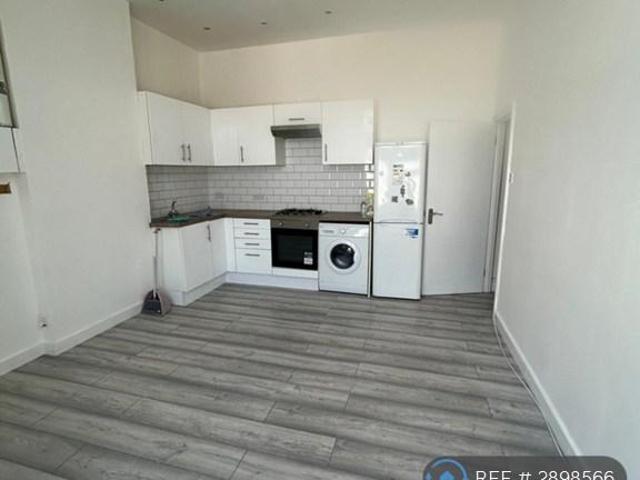Flat for rent in Glyndon, Plumstead