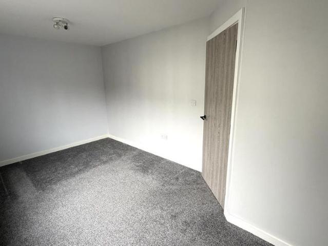 Apartment for rent in Chilvers Coton, Camp Hill