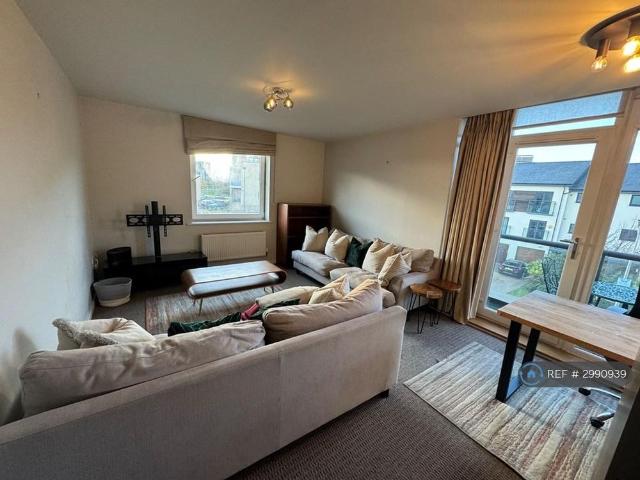 Apartment for rent in Mill Hill, Greater London