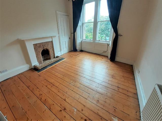 Flat for rent in Marchmont, Scotland
