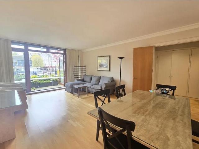 Apartment for rent in St. George in the East, Greater London
