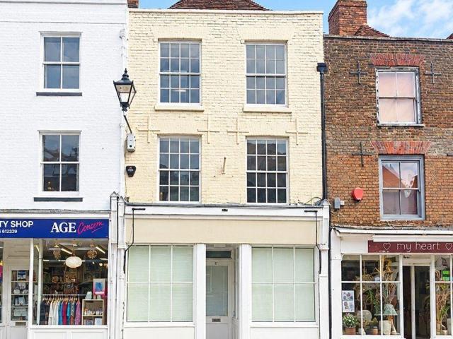 Flat for rent in Poulders Gardens, Dover