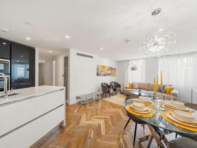 Flat for rent in Finsbury, Greater London