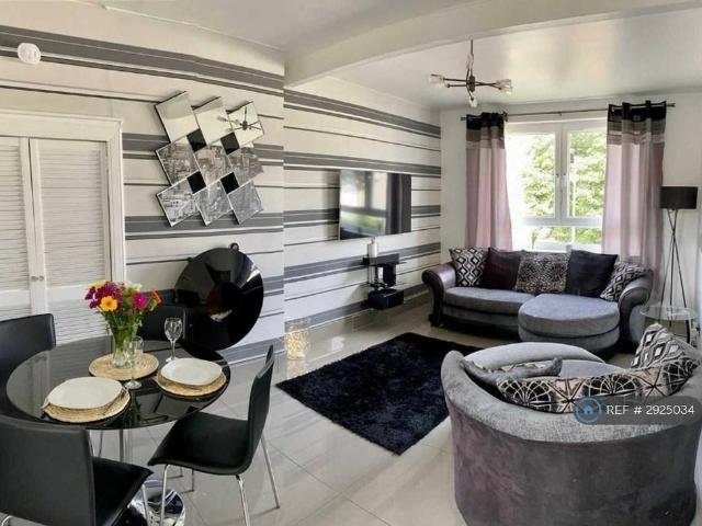 Apartment for rent in Whitson, Saughton
