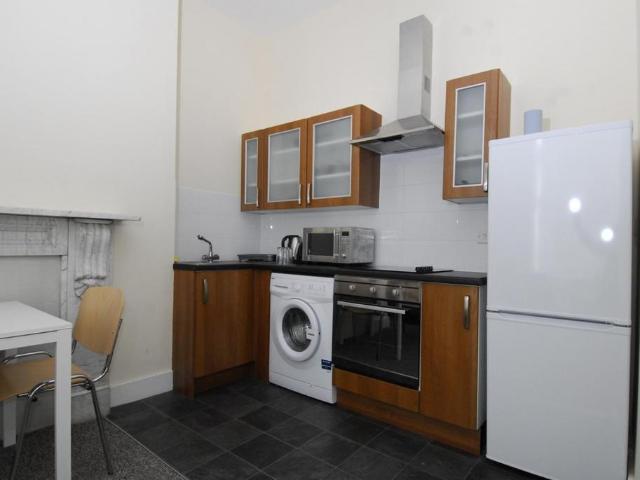 Flat for rent in Greenbank, Mount Wise