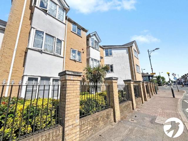 Flat for rent in Barnehurst, Greater London