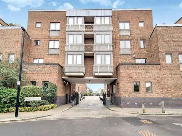 Apartment for rent in Isle Of Dogs, Isle Of Man