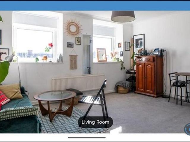 Apartment for rent in Falcon Lodge, Wales