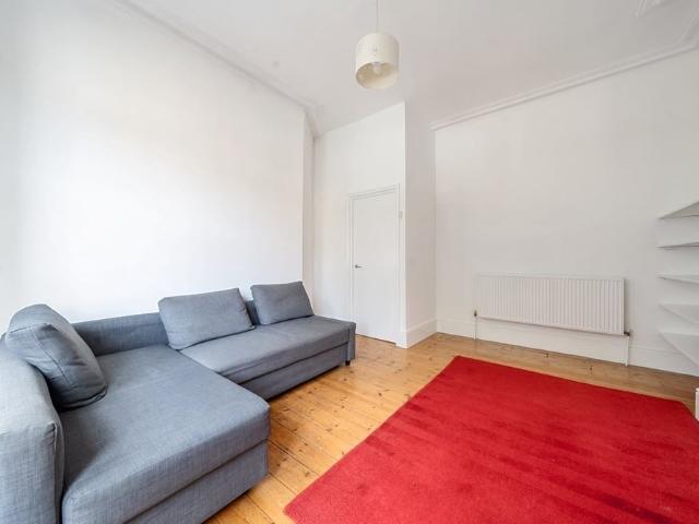 Apartment for rent in Cat Hill, Isle Of Man