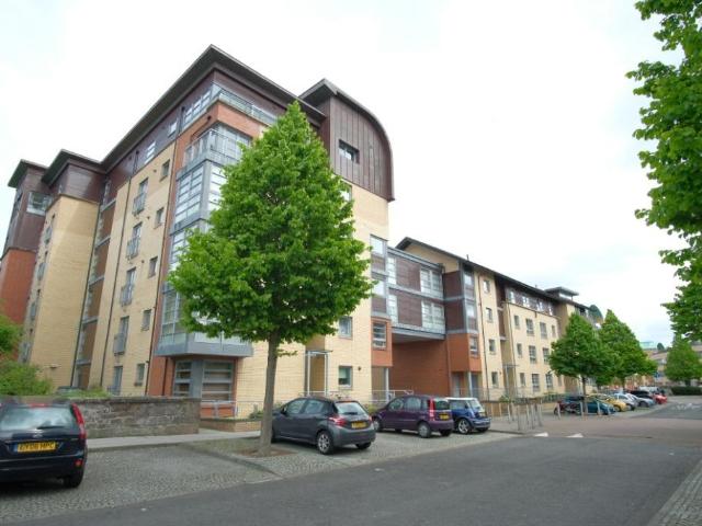 Flat for rent in Hutchesontown, Gorbals