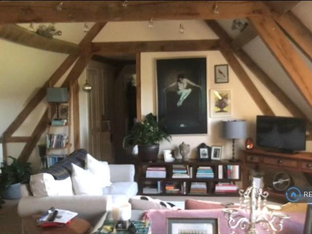 Flat for rent in Littlecote, West Sussex