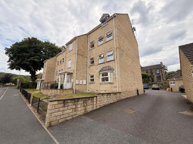 Flat for rent in Apperley Bridge, West Yorkshire