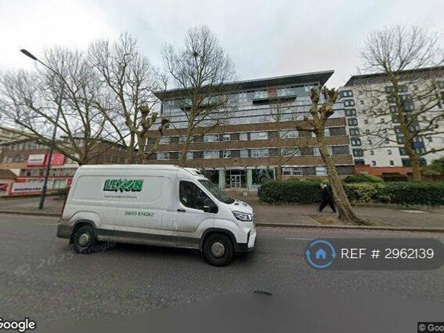 Flat for rent in London Borough of Croydon, Norbury