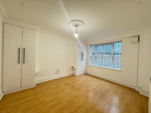 Apartment for rent in Peckham, Greater London