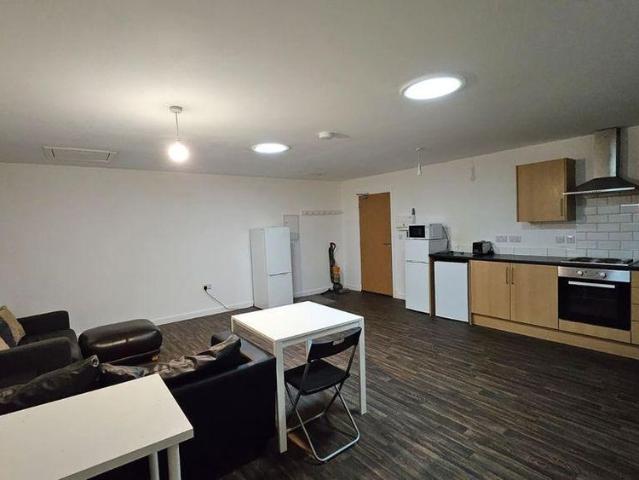 Apartment for rent in Huddersfield, West Yorkshire
