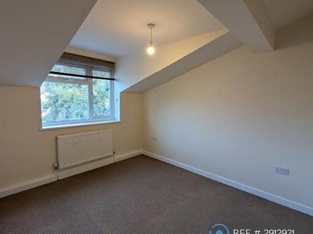 Apartment for rent in Stocking Farm, Old Wharf