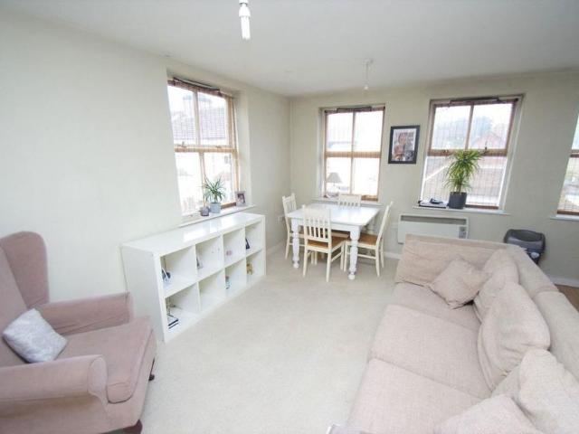 Apartment for rent in North Watford, Watford