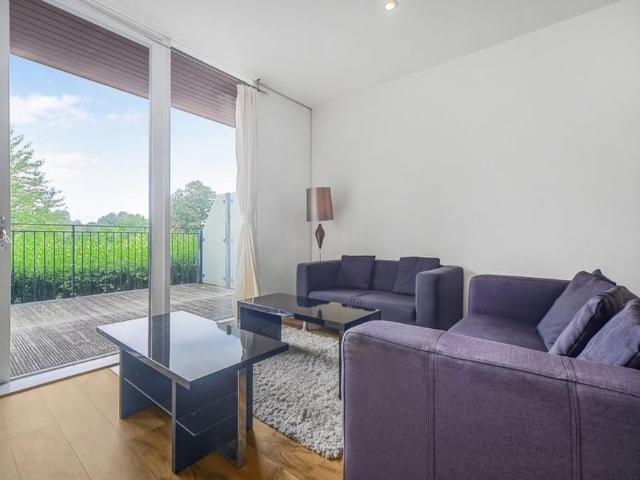Apartment for rent in Well Hall, Greater London
