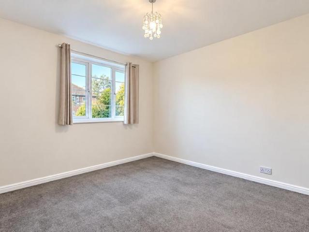 Apartment for rent in London Borough of Barnet, Greater London