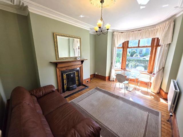 Flat for rent in Ashley, Ballindoch
