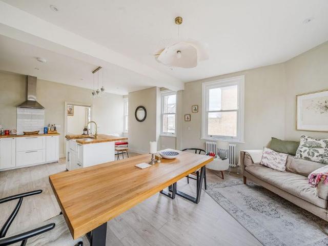 Apartment for rent in Putney, Greater London