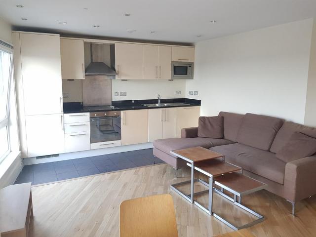 Flat for rent in Seven Kings, Greater London