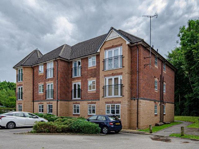 Flat for rent in Cheshire