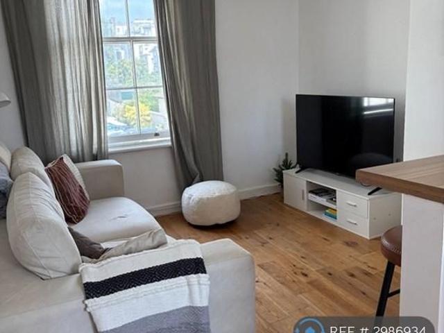 Apartment for rent in Round Hill, Brighton & Hove