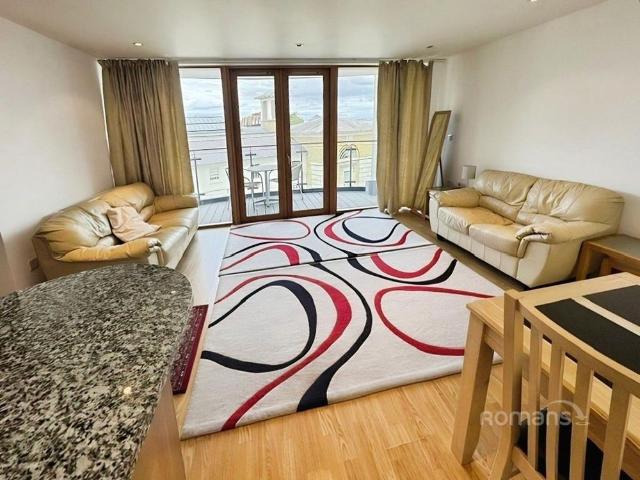 Apartment for rent in The Close, Hampshire