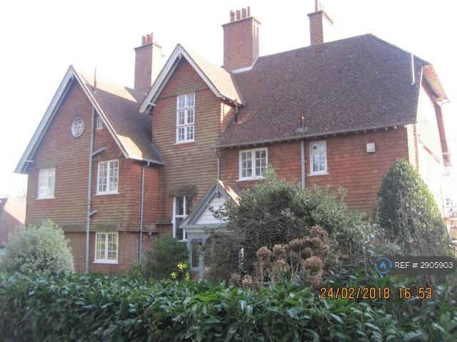 Flat for rent in Cross In Hand, East Sussex