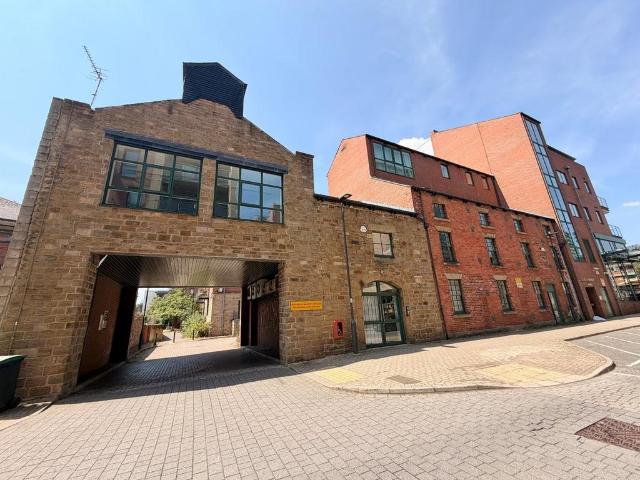 Flat for rent in Devonshire, South Yorkshire