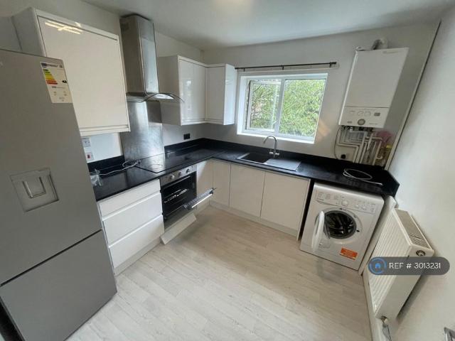 Flat for rent in Stretford, Trafford