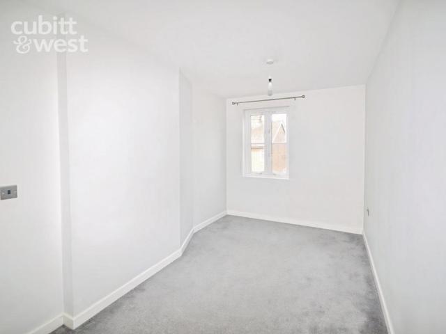 Apartment for rent in Uckfield, Cross In Hand