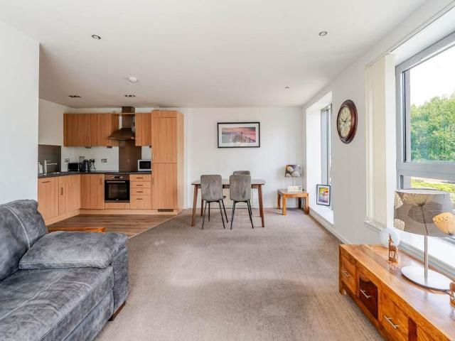 Apartment for rent in Newhaven, Leith