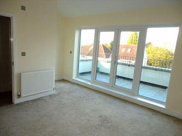 Apartment for rent in Lane, Greater London