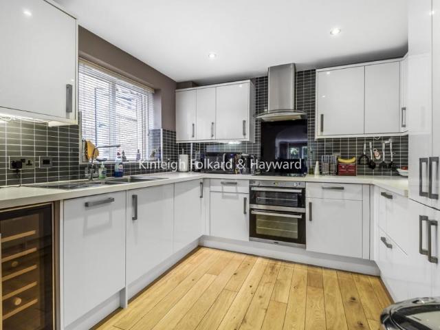 Flat for rent in Beckenham, Greater London