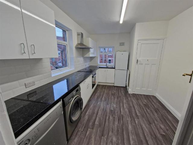 Flat for rent in Heaton, Newcastle upon Tyne