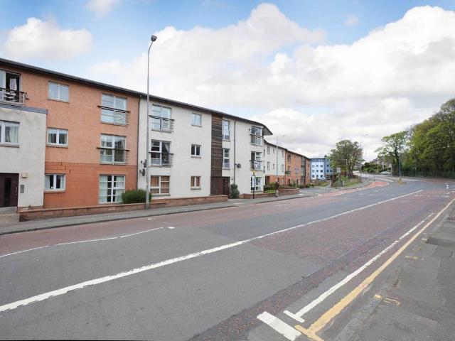 Flat for rent in Meadowfield, Northfield
