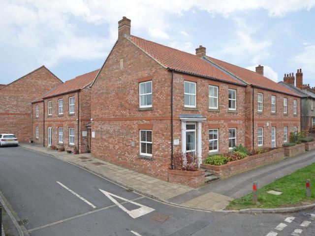 Flat for rent in High Field, Isle Of Man