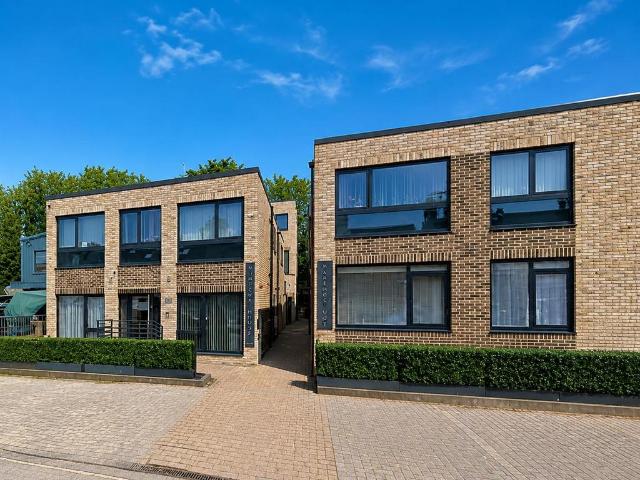 Flat for rent in New Barnet, Greater London