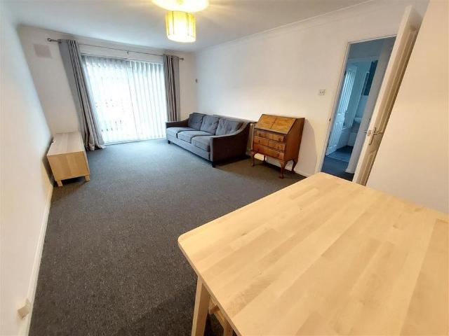 Apartment for rent in Golden Valley, Folkestone and Hythe