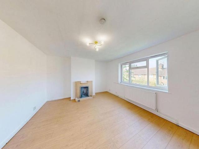 Apartment for rent in West Hendon, The Hyde