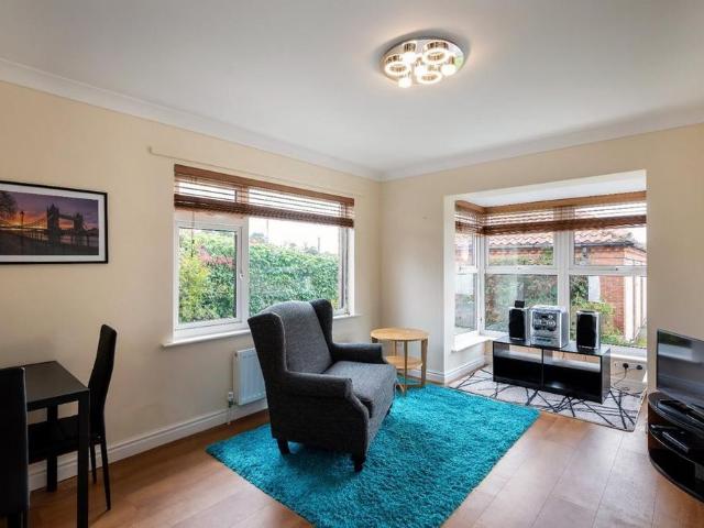 Apartment for rent in The Groves, High Field