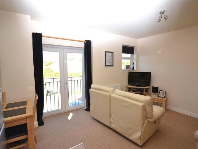 Apartment for rent in Oakfield, Ryde