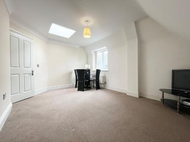 Apartment for rent in Dorridge, West Midlands