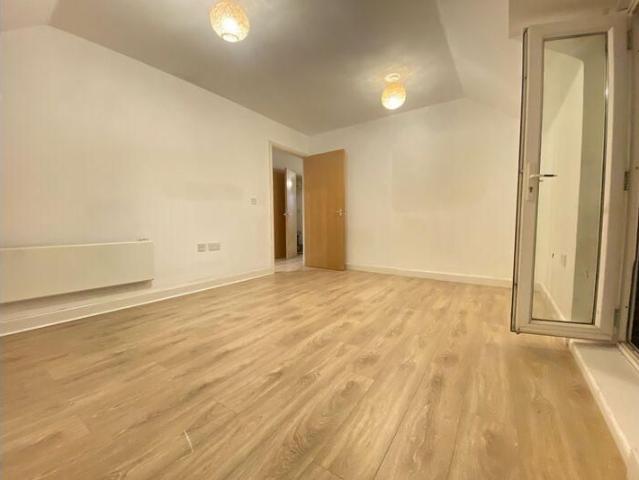 Apartment for rent in Tovil, Maidstone