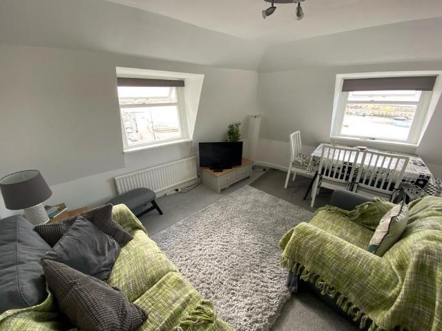 Apartment for rent in Margate Old Town, Acol