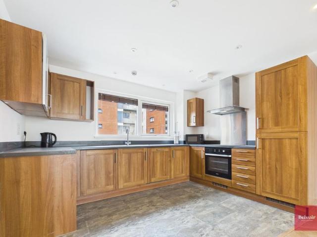 Apartment for rent in Waterfront, Swansea