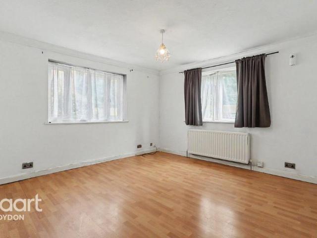 Apartment for rent in London Borough of Croydon, Greater London
