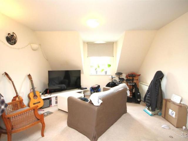 Apartment for rent in Charlotteville, Westborough
